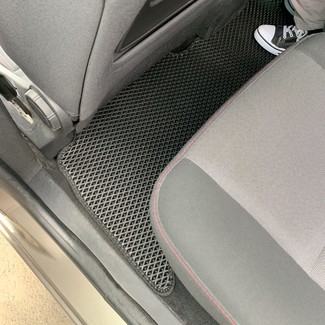 Коврики на Renault Scenic III 2009 - 2016 в Иркутске