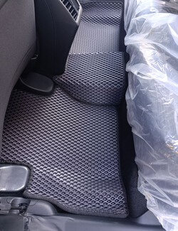 EVA коврики на Honda WR-V III 2023 - 2025 в Иркутске EVA коврики на Honda WR-V III 2023 - 2025 в Иркутске