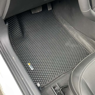 Коврики на Chevrolet Onix II 2019 - 2025 в Иркутске