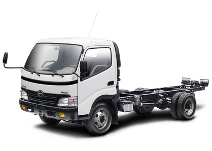 Ворсовые коврики на Hino 300 I широкая кабина 1999 - 2011 в Иркутске