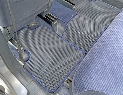 Коврики на Honda Stream I 4wd 2000 - 2006 в Иркутске