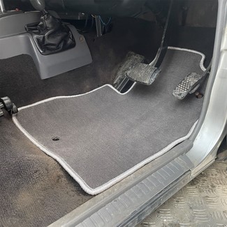 Ворсовые коврики на Toyota Land Cruiser Prado 70 1984 - 2025 в Иркутске