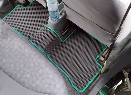 Ворсовые коврики на Toyota Echo 1999 - 2006 в Иркутске
