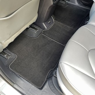 Коврики на Toyota Highlander IV 2019 - 2025 в Иркутске
