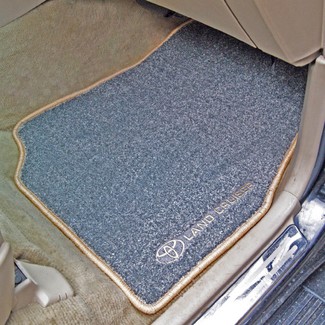Ворсовые коврики на Toyota Land Cruiser 100 1998 - 2007 в Иркутске