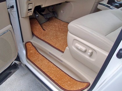 Коврики на Toyota Alphard (H20) 2008 - 2015 в Иркутске