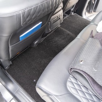 Коврики на Infiniti QX80 2013 - 2025 в Иркутске