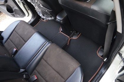 Коврики на Honda Fit Shuttle 2011 - 2015 в Иркутске