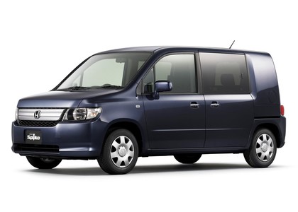 Коврики на Honda Mobilio Spike 2002 - 2008 в Иркутске