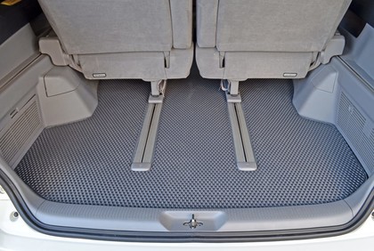 Коврики на Toyota Alphard (H10) 2002 - 2008 в Иркутске