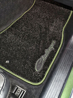 Коврики на Dodge Challenger III 2008&nbsp;-&nbsp;2023 в Иркутске