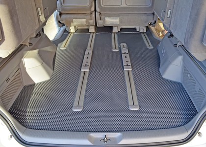Коврики на Toyota Alphard (H10) 2002 - 2008 в Иркутске