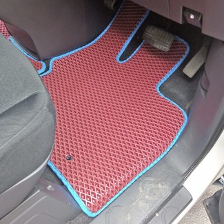 Коврики на Mitsubishi Delica D:5 2007 - 2025 в Иркутске