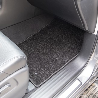 Коврики на Infiniti QX80 2013 - 2025 в Иркутске