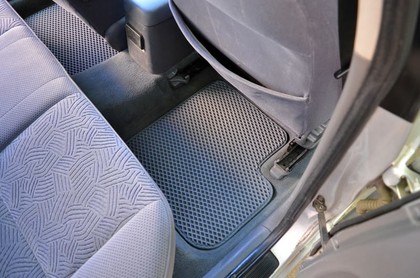 EVA коврики на Toyota Avensis I 1997 - 2002 в Иркутске