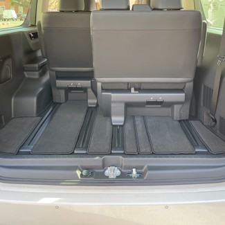 EVA коврики на Toyota Hiace (H300) 2019 - 2025 в Иркутске