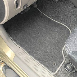 Коврики на Mitsubishi L200 IV 2006 - 2016 в Иркутске