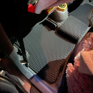 EVA коврики на Toyota Vitz I 1998 - 2005 в Иркутске EVA коврики на Toyota Vitz I 1998 - 2005 в Иркутске