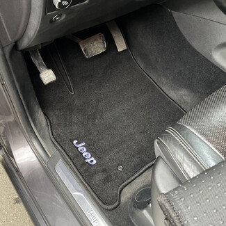 Ворсовые коврики на Jeep Grand Cherokee (WK2) 2010 - 2022 в Иркутске Ворсовые коврики на Jeep Grand Cherokee (WK2) 2010 - 2022 в Иркутске