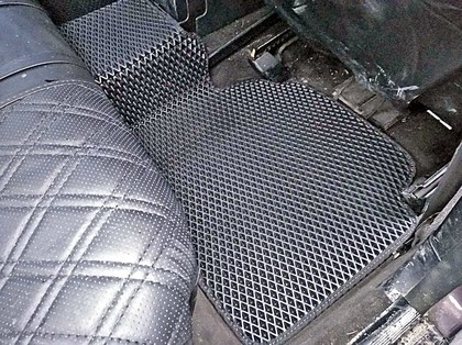 Коврики на Mercedes 190 (W201) 1982 - 1993 в Иркутске