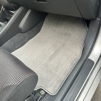 Коврики на Nissan Tiida (C11) 2004 - 2014 в Иркутске