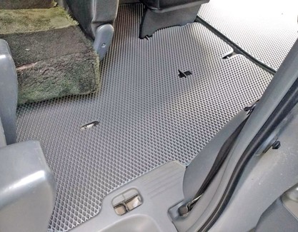 Коврики на Toyota Noah (R70) 2007 - 2013 в Иркутске