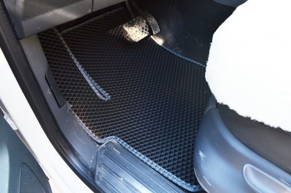 Коврики на Volkswagen Amarok 2011 - 2025 в Иркутске
