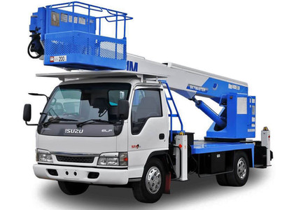 Коврики на Isuzu ELF V широкая кабина 1993 - 2011 в Иркутске