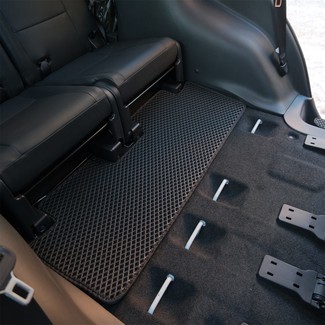 Коврики на Mitsubishi Pajero Sport III 2015 - 2025 в Иркутске