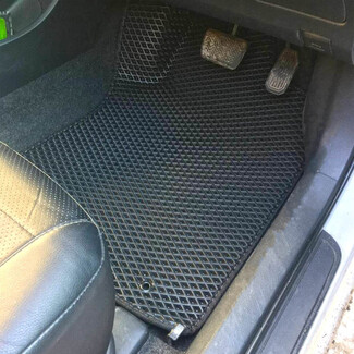 Ворсовые коврики на Toyota Corolla Fielder (E14) 2006 - 2012 в Иркутске Ворсовые коврики на Toyota Corolla Fielder (E14) 2006 - 2012 в Иркутске