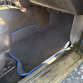 EVA коврики на Jeep Grand Cherokee (ZJ) 1992 - 1999 в Иркутске EVA коврики на Jeep Grand Cherokee (ZJ) 1992 - 1999 в Иркутске