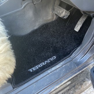 Коврики на Nissan Terrano I (WD21) 1985 - 1995 в Иркутске
