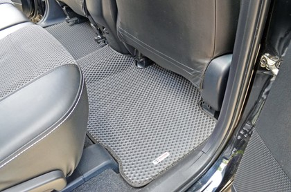 Коврики на Toyota Rav4 IV 2012 - 2019 в Иркутске