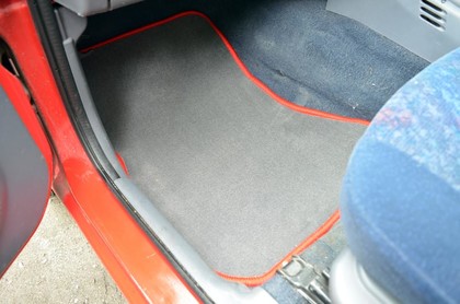 Коврики на Toyota Cami 1999 - 2006 в Иркутске