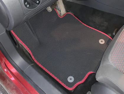 Ворсовые коврики на Seat Leon II 2005 - 2013 в Иркутске