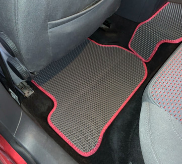 Ворсовые коврики на Seat Leon II 2005 - 2013 в Иркутске