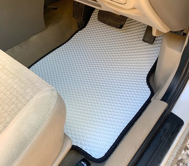 Коврики на Nissan Sunny (B15) 1998 - 2004 в Иркутске