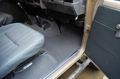 EVA коврики на Toyota Land Cruiser 70 2006 - 2025 в Иркутске