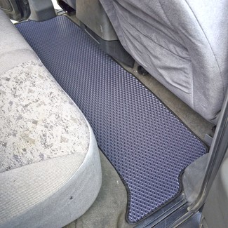 Коврики на Land Rover Discovery II 1998 - 2004 в Иркутске