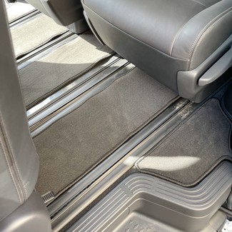 EVA коврики на Toyota Hiace (H300) 2019 - 2025 в Иркутске