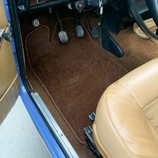 Коврики на Lada (ВАЗ) 2101, 2102, 2103, 2104, 2105, 2106, 2107 1970 - 2012 в Иркутске