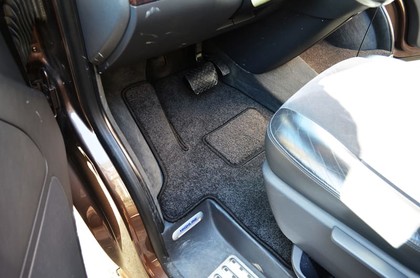 Коврики на Volkswagen Multivan (T5) 2003 - 2015 в Иркутске