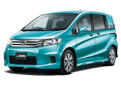 Коврики на Honda Freed Spike 2010 - 2016 в Иркутске