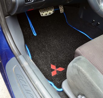 Ворсовые коврики на Mitsubishi Eclipse IV 2005 - 2011 в Иркутске