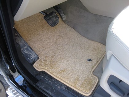Ворсовые коврики на Land Rover Discovery III 2004 - 2009 в Иркутске