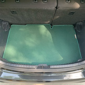 Коврики на Toyota Vitz III 2010 - 2020 в Иркутске