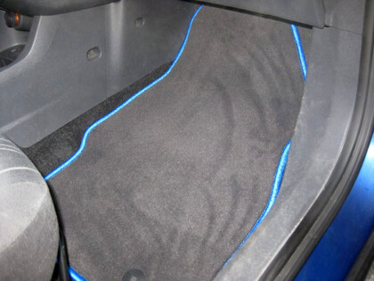 Ворсовые коврики на Opel Corsa D 2006 - 2014 в Иркутске Ворсовые коврики на Opel Corsa D 2006 - 2014 в Иркутске