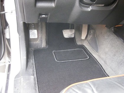 Коврики на Hummer H3 2005 - 2010 в Иркутске