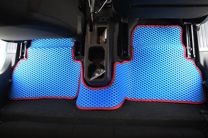 Коврики на Suzuki Jimny IV 2018 - 2025 в Иркутске