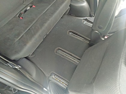 Коврики на Honda StepWGN IV 2009 - 2015 в Иркутске